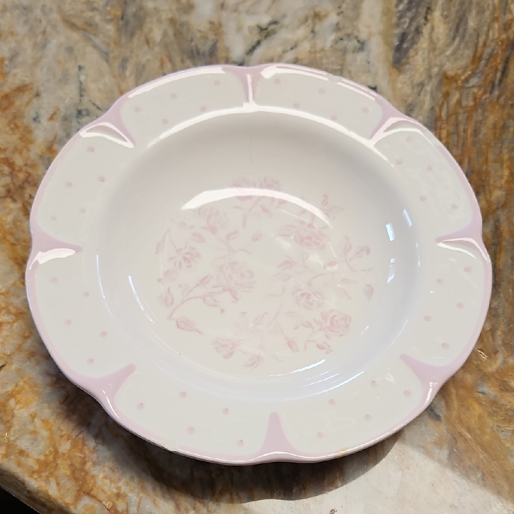 Pink Floral Scalloped Edge Plate